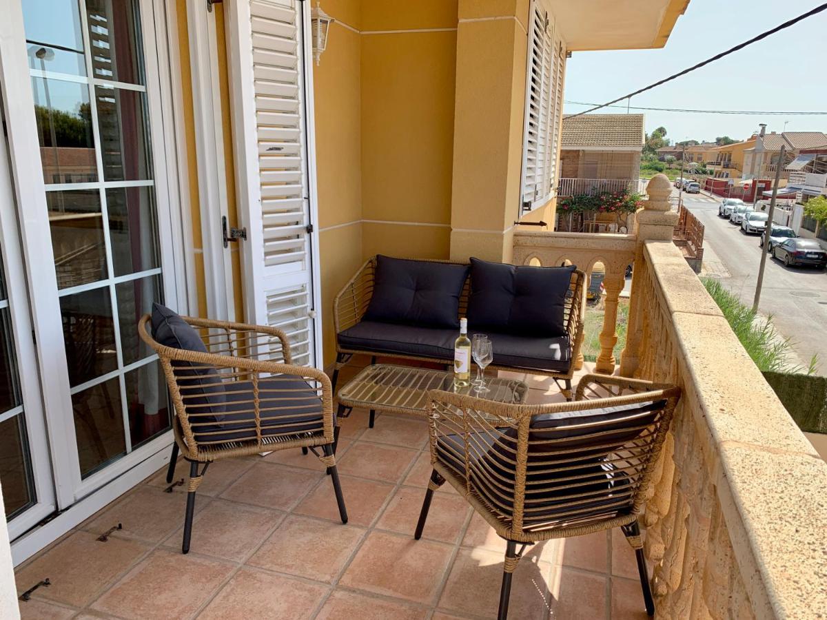 Beach House By M&M Apartment Cartagena Exterior photo