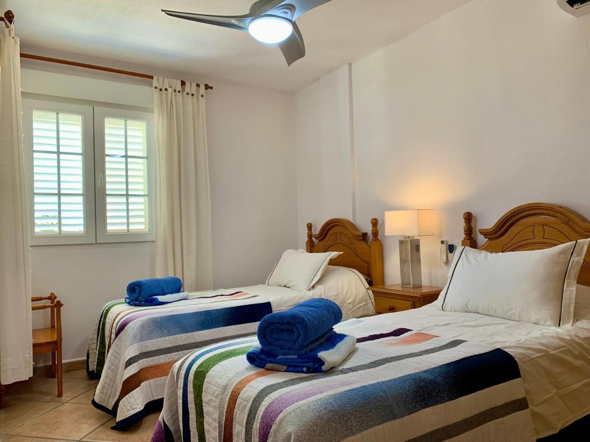 Beach House By M&M Apartment Cartagena Exterior photo